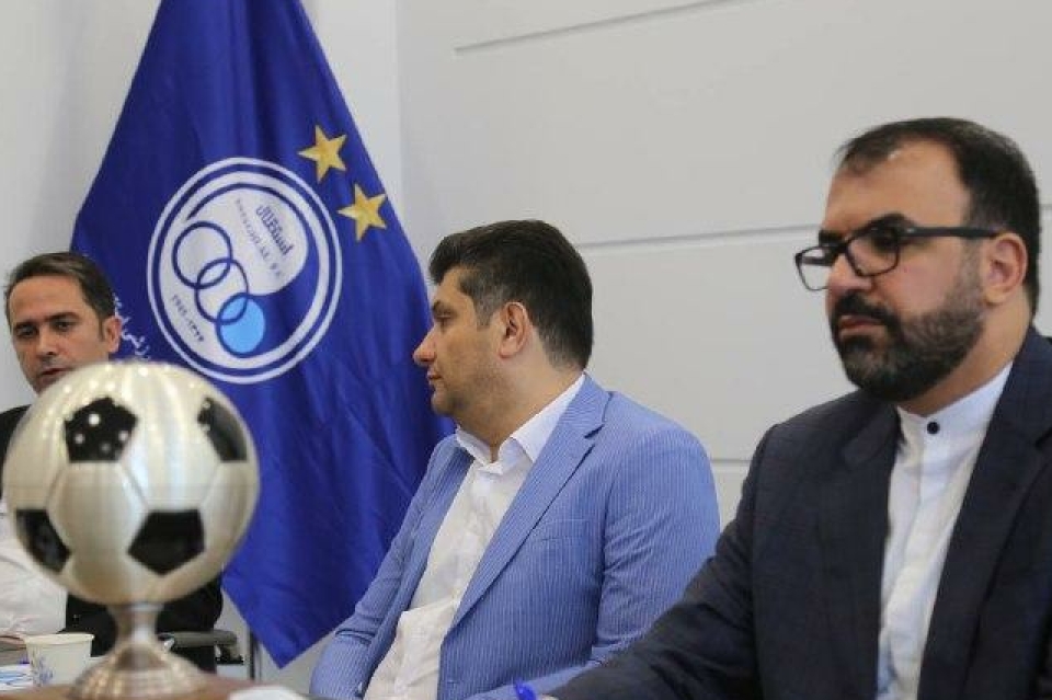 واکنش باشگاه استقلال به شکایت خانی از خطیر