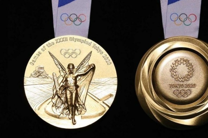 رونمایی از نشان افتخار مدال‌آوران المپیک
