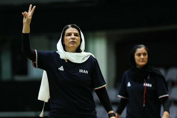 النی سردوراهی بسکتبال ایران و اروپا