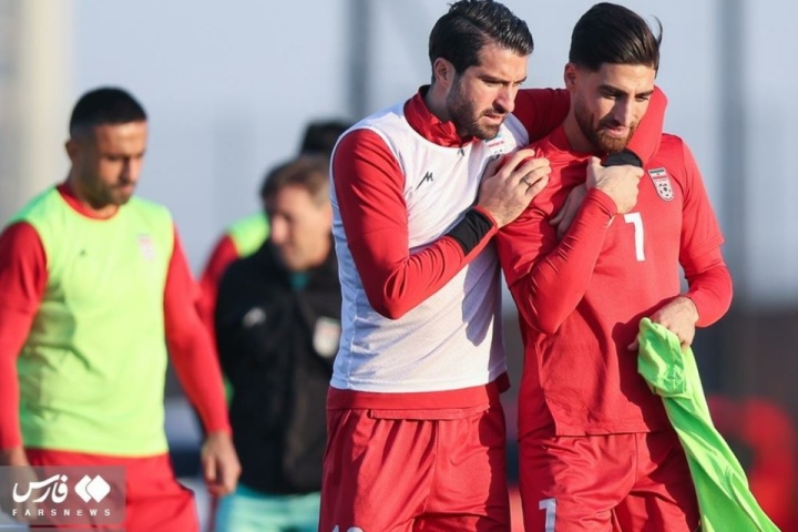 حاشیه بازی قطر و ایران | از ادعای وجود بازار سیاه تا حضور اسطوره فوتبال آرژانتین