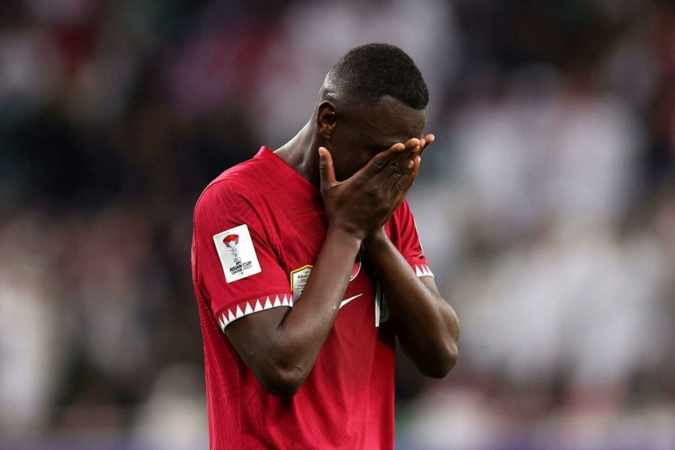 ستاره تیم ملی قطر دلیل گریه خود را افشا کرد
