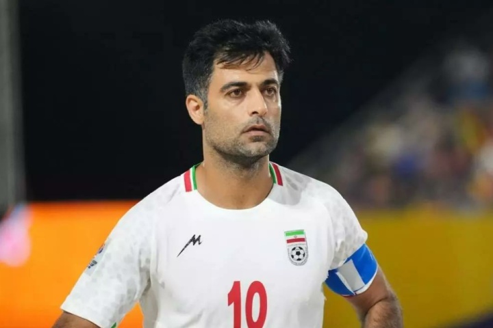 مسیگر؛ باسابقه‌ترین بازیکن تاریخ جام جهانی فوتبال ساحلی