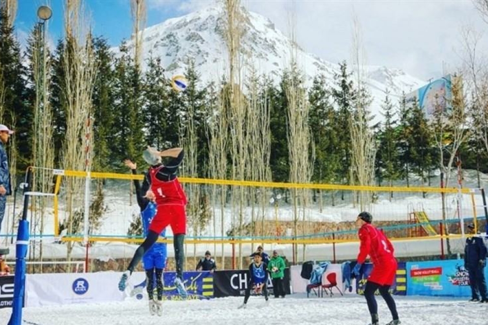 نمایندگان ایران در تور والیبال برفی اروپا