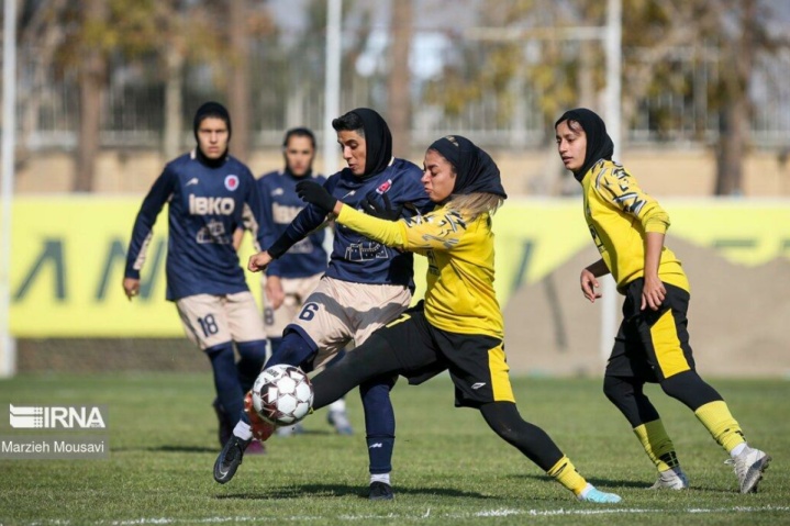 لیگ برتر فوتبال زنان و اوج حساسیت در بم