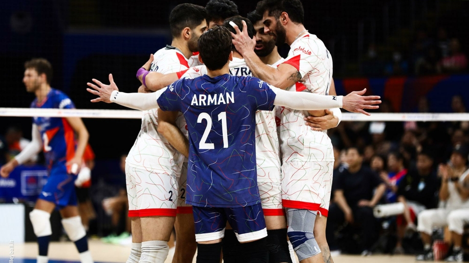 والیبال ایران لاله‌ها را پرپر کرد