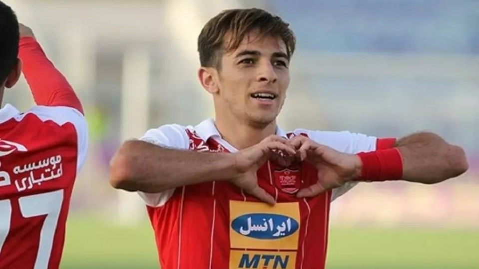 فرشاد احمدزاده رسما به پرسپولیس برگشت