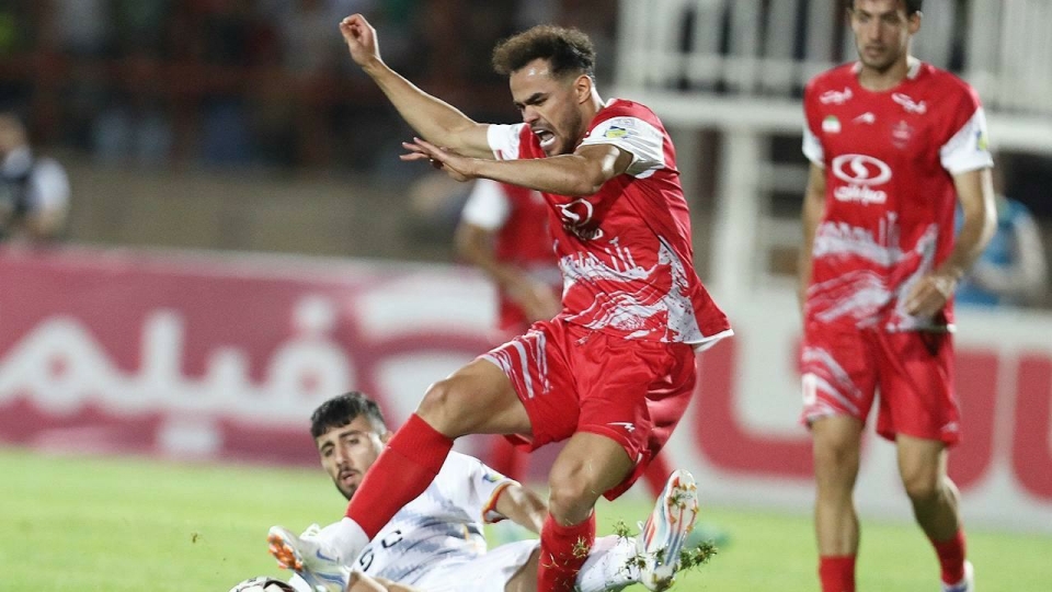 پرسپولیس 2- فولاد صفر؛  نوبرانه سرخ