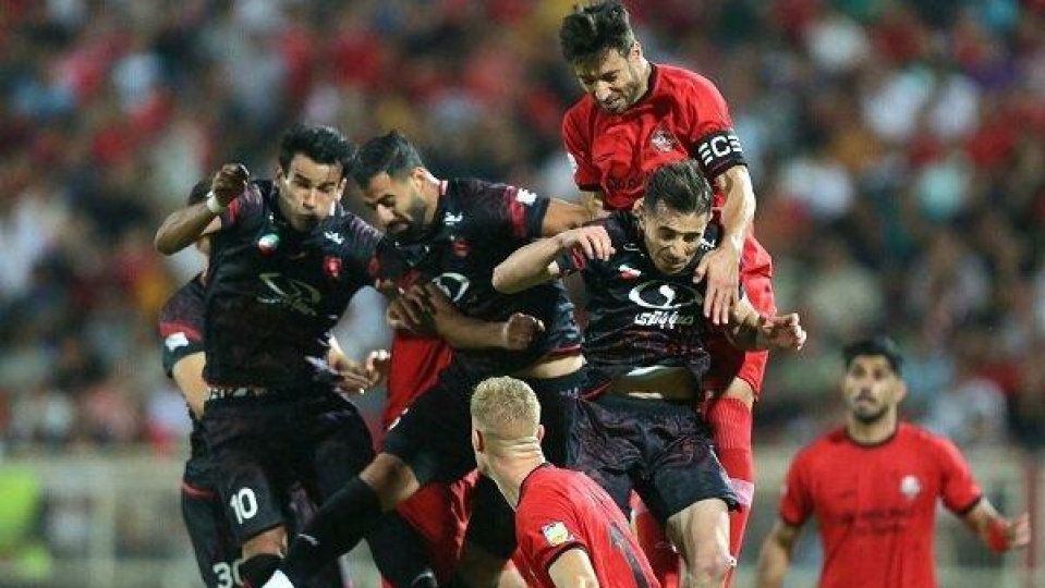 بازیکن پرسپولیس دو جلسه محروم شد