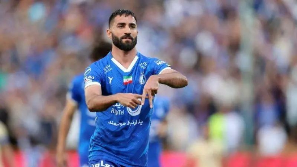 ابهام در حضور مهاجم استقلال در مقابل پرسپولیس