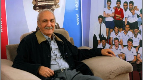 تاج ابوالحسن اخراجم کرد چون از خسروانی می‌ترسید