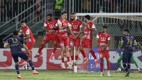 فرمول قهرمانی در دست پرسپولیس