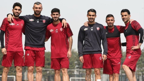 سرلک با پرسپولیس، جدا از پرسپولیس