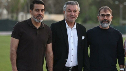 محمدوند: فقط نگران نقل و انتقالات هستم