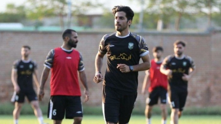 آرزویم، یک قاب مشترک با آقاوحید است