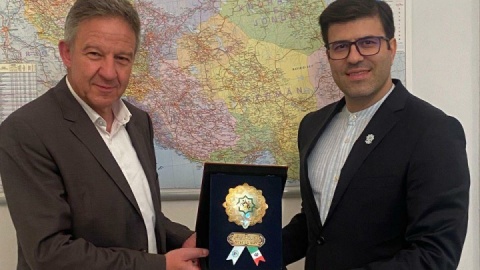 دیدار سرپرست فدراسیون ملی ورزشهای دانشـگاهی با سفیر آلمان