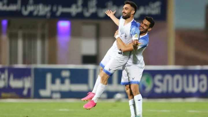 جعفری: اول فصل هیچ کس ملوان را گردن نمی‌گرفت