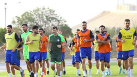 فوتبال اجارهنشین