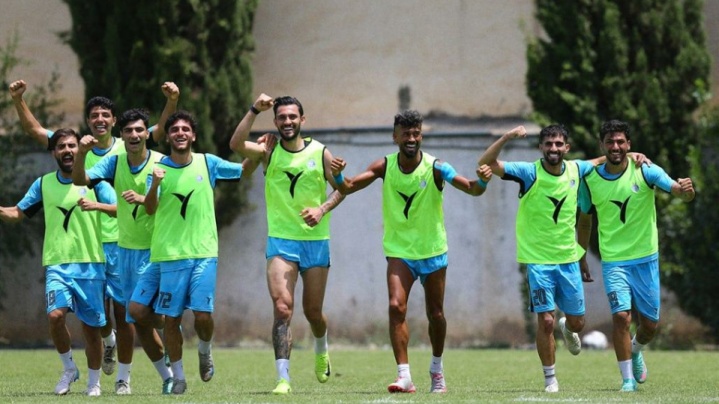 بدن‌ها باید شلاق بخورد