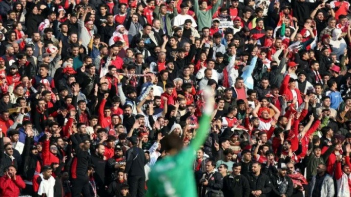 تکلیف آن چشم نابینا چه می‌شود؟