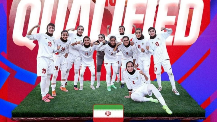 به احترام‌تان برمی‌خیزیم