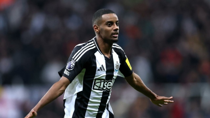 الهلال در رویای جذب ایساک