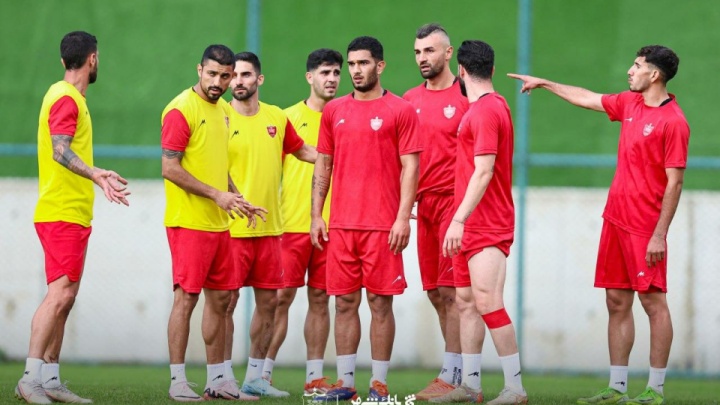 معادله سه مجهولی پرسپولیس!