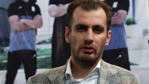 رحمتی: نمی‌توانیم چشم به دهان منتقدان بدوزیم