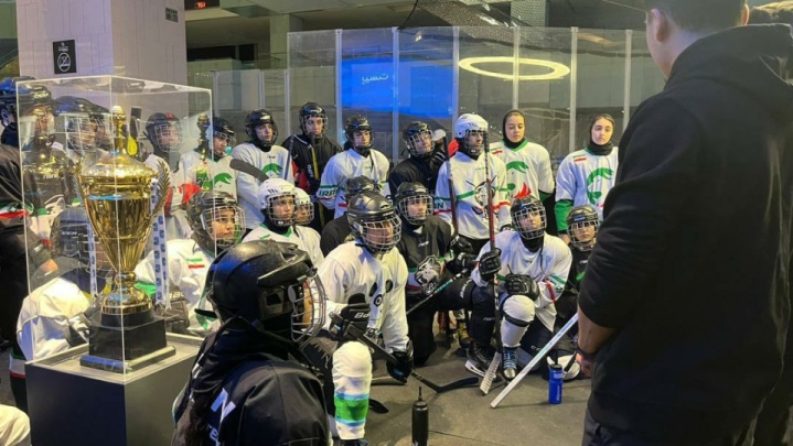 برگزاری نخستین جلسه تمرینی تیم ملی هاکی روی یخ زیر ۱۸ سال بانوان