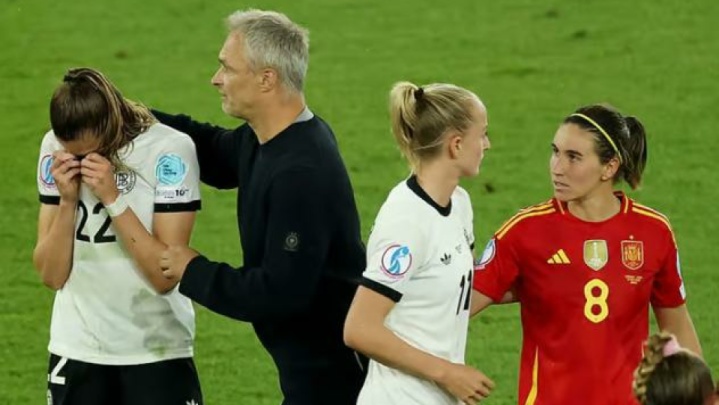 آلمانِ مقاوم، اسپانیا‌ی بُرنده