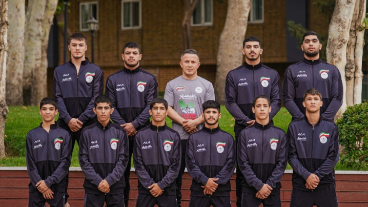 بوی قهرمانی میآید