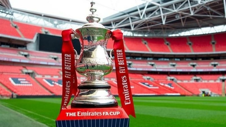 فوتبال متعلق به همه است