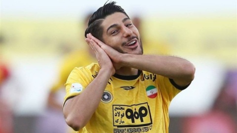 محبی با کلبا تمام کرد