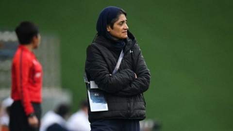 جعفری بین ماندن و رفتن