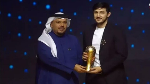 تاج‌گذاری سردار ایرانی در امارات