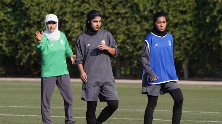 زنگ خطر در گروه B