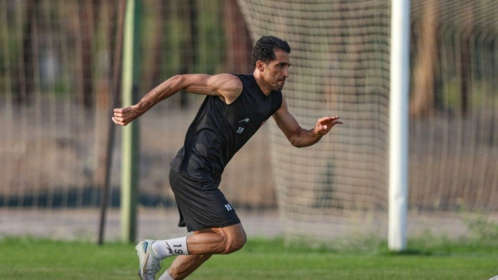 فرشاد احمدزاده را رد کن، وحید را نگه دار!