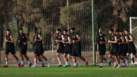 وحید و پیروز به فوتبال تهاجمی فکر می‌کنند