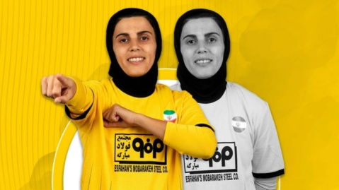 نصف جهان بالاخره بیدار شد