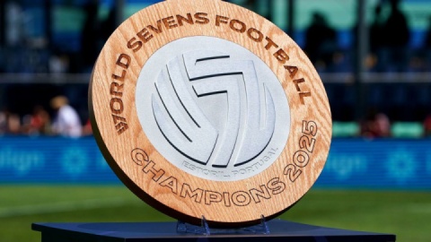 آغاز عصر تازه فوتبال بانوان با رقابت‌های تجاری