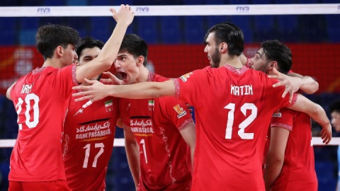 چرا بزرگسالان ما قهرمان نمی‌شوند؟