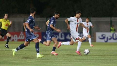 ورزشگاهی که باید ماه‌ها پیش آماده می‌شد