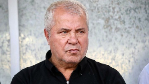 علی پروین حسود نیست، درست هم می‌گوید