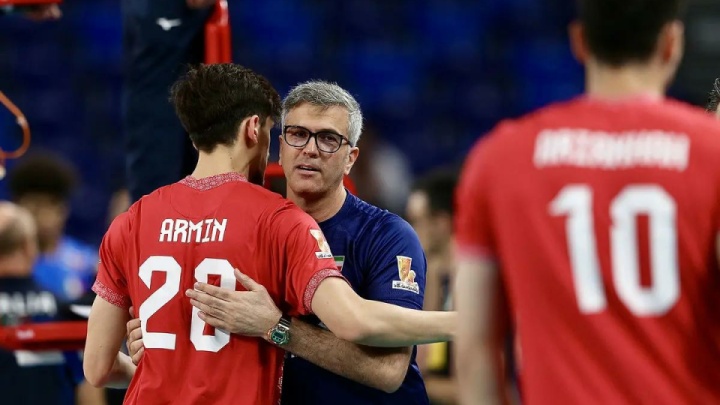 غلامرضا مؤمنی مقدم: شاگردانم همین حالا هم نسل طلایی هستند