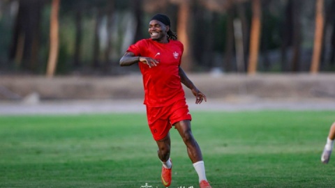 رقابت اصلی بین نیازمند و بیفوما