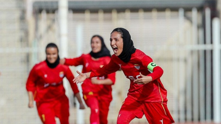 کوچ شادی رضایی از تهران به اهواز