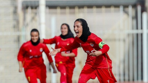 کوچ شادی رضایی از تهران به اهواز