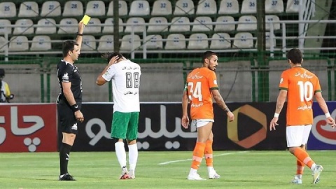 پیشرفت فوتبال ایران در بداخلاقی!