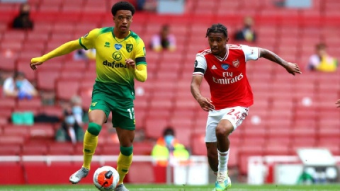 جمال لوئیس در راه تهران