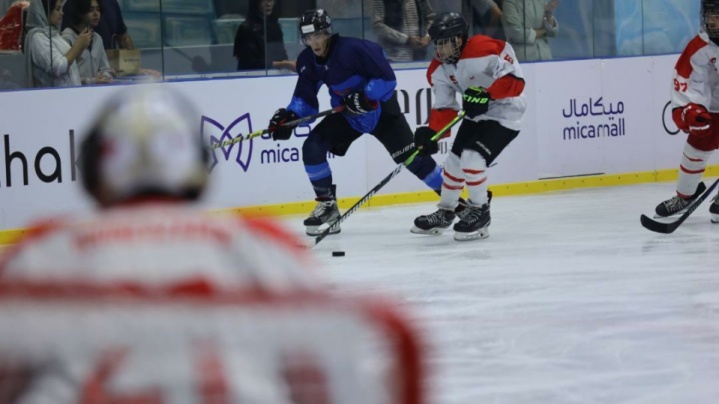 هاکی روی یخ | شروع پرهیجان تورنمنت چهار جانبه کیش با درخشش پاندا