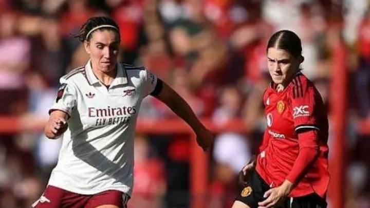 توقف قهرمان اروپا مقابل منچستریونایتد